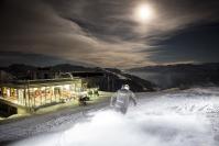 Moonlight Skiing & Dinner